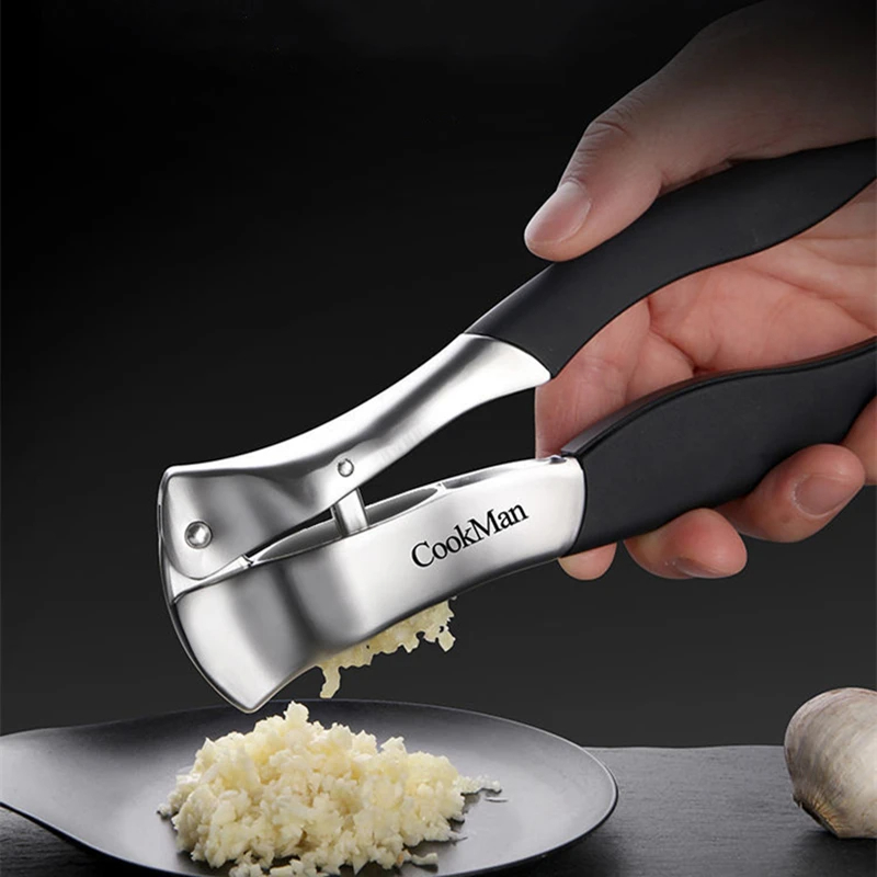 Kitchen Garlic Press for Effortless Garlic Chopping - Stainless Steel, Manual Operation, Easy Cleaning, Ergonomic Handle