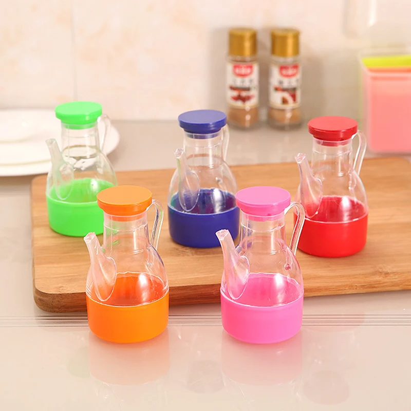 Convenient Oil Bottle Dispenser for Kitchen - Leak-Proof Sauce Container